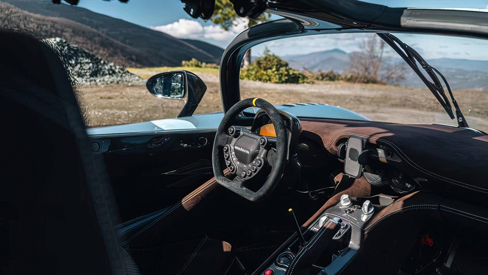 2025 Dallara Stradale coupe wnętrze