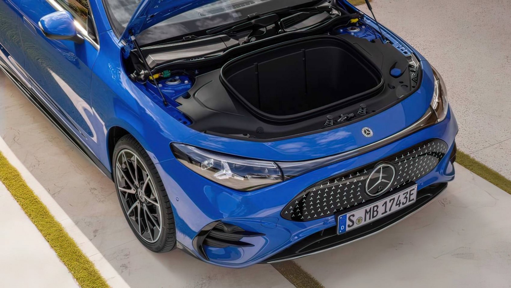 Mercedes-Benz CLA 2025 Mercedes-Benz CLA frunk