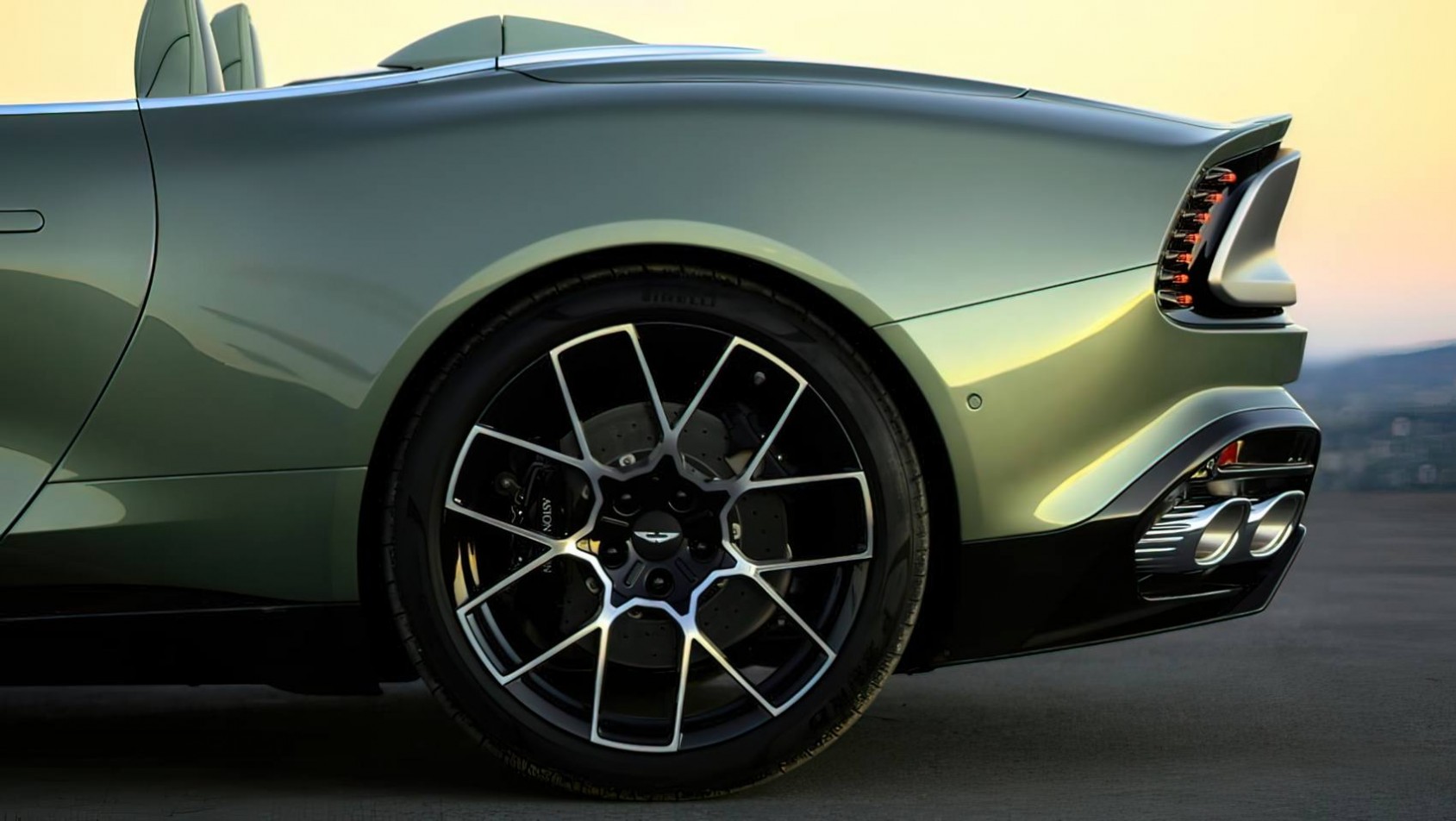 Aston Martin Vanquish Volante Aston Martin Vanquish Volante felgi