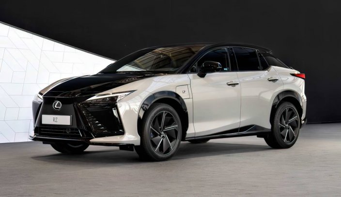 2025 Lexus RZ 550e F-Sport premiera