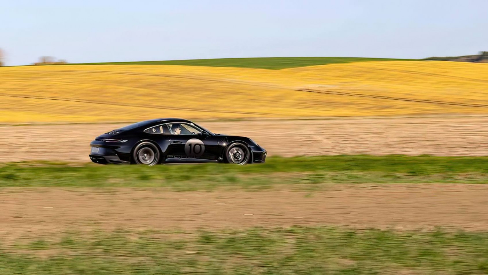 JCR Porsche 911 S/T dynamika