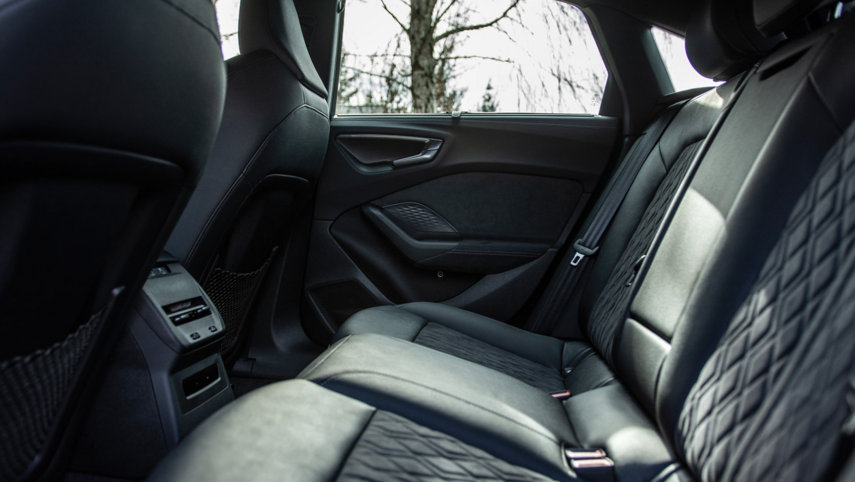 Audi A5 Limousine kanapa