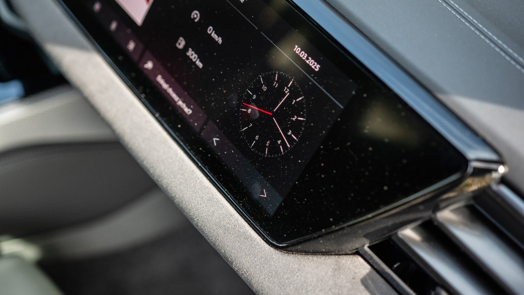 Audi A5 Limousine zegarek wewnętrzny