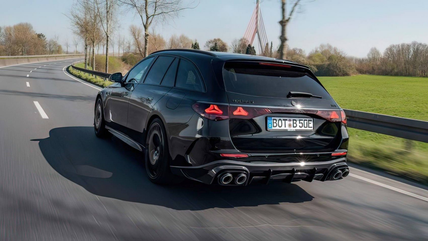 BRABUS 700 E53 T-model