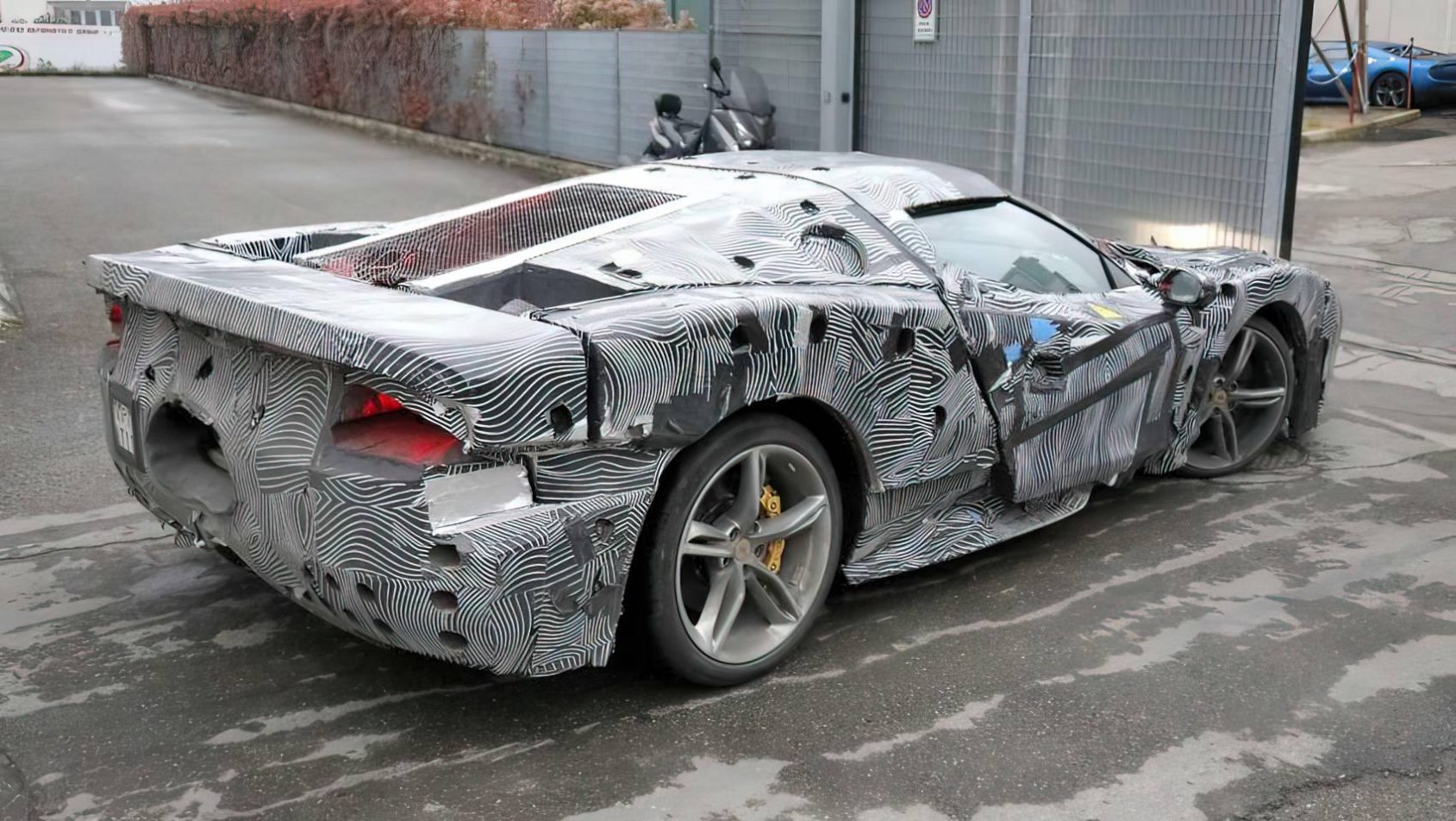 Ferrari 296 VS oklejenie