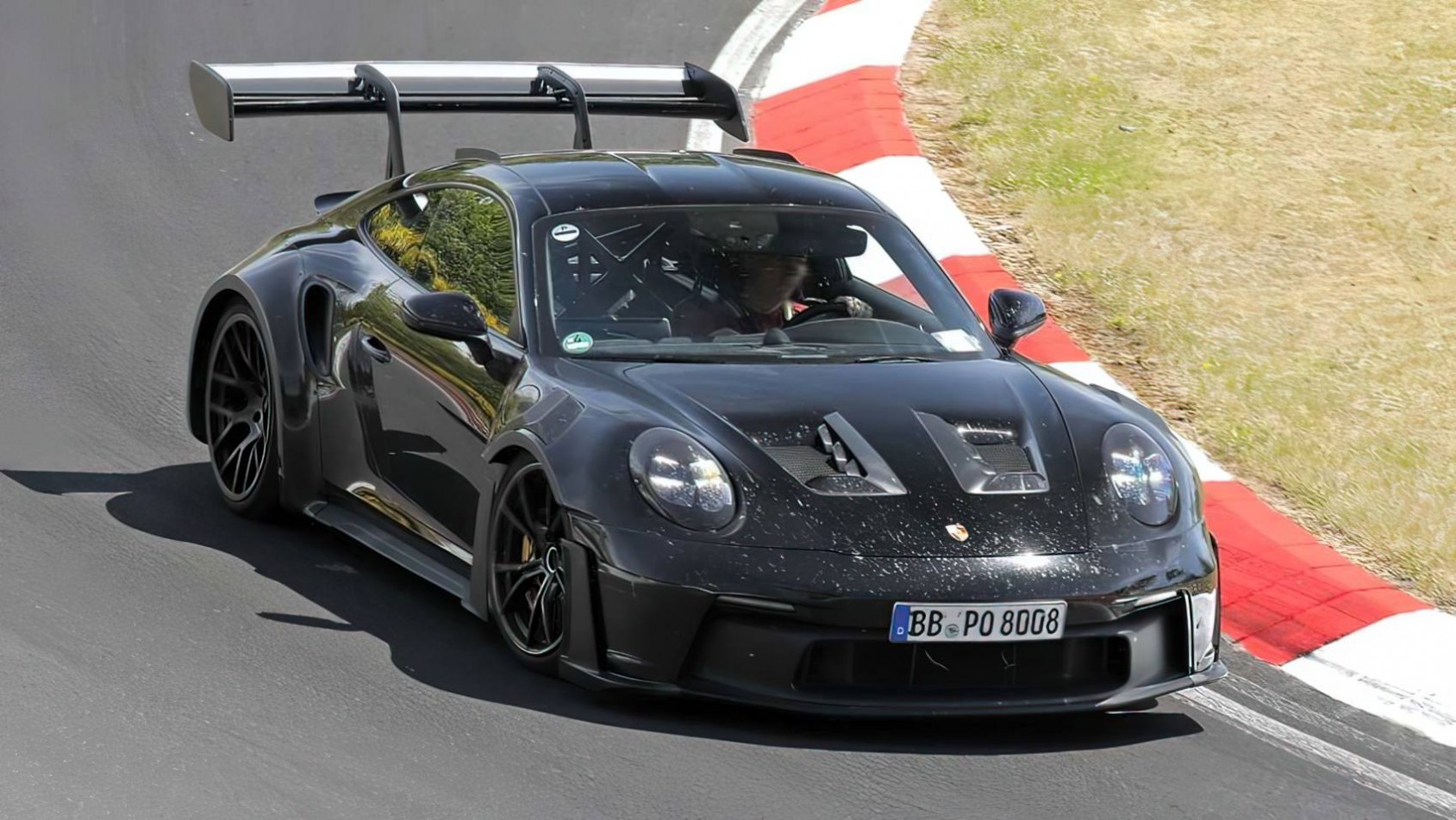 Porsche 911 GT2 RS aerodynamika