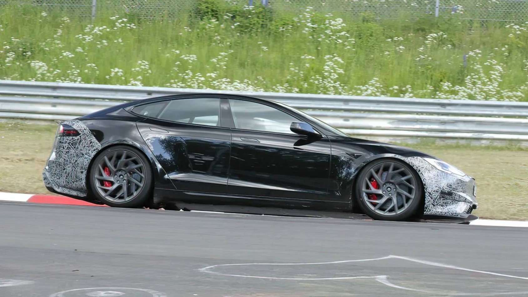 2026 Tesla Model S Plaid nurburgring