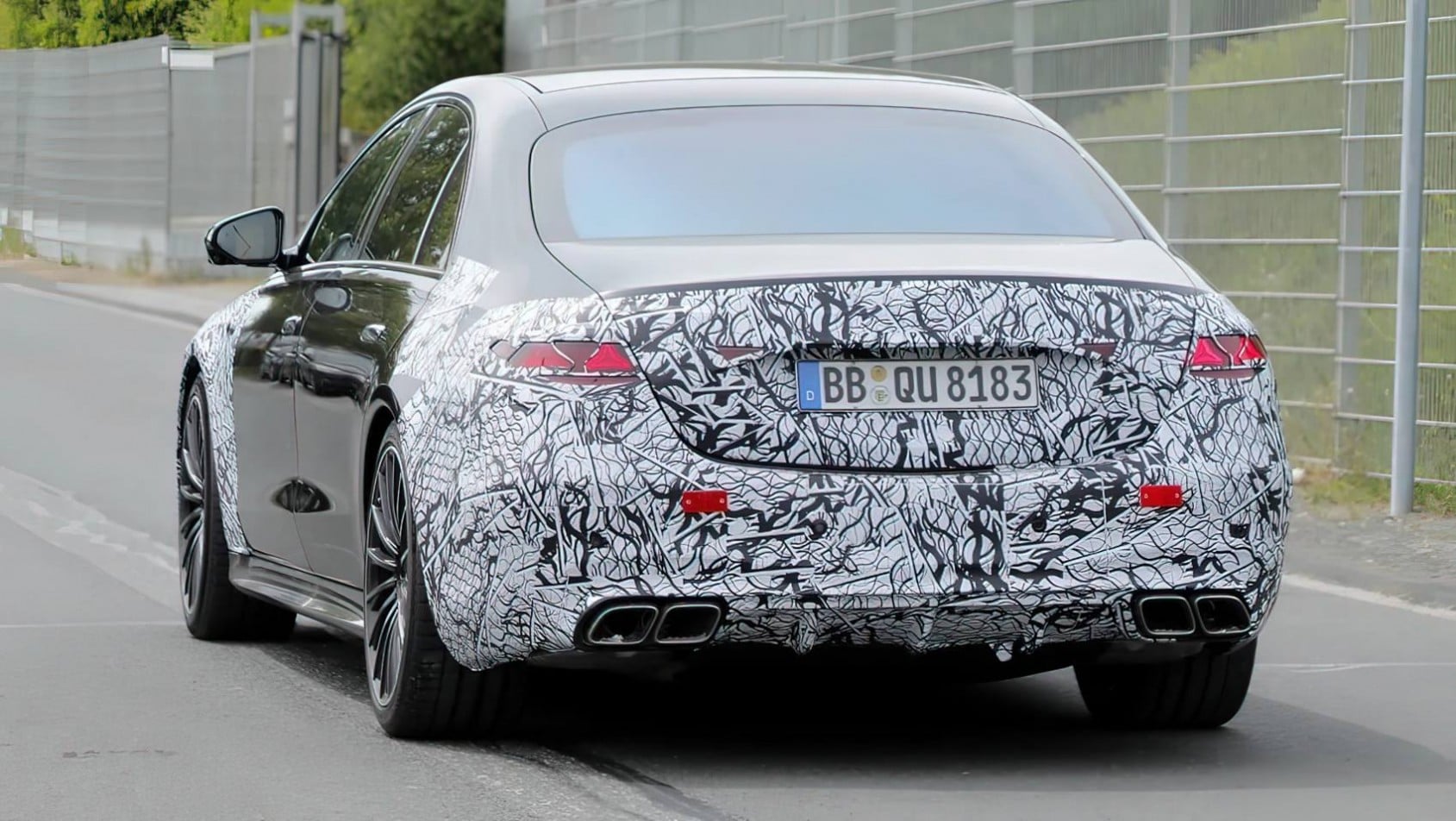 2026 Mercedes-AMG S63 Facelift tył