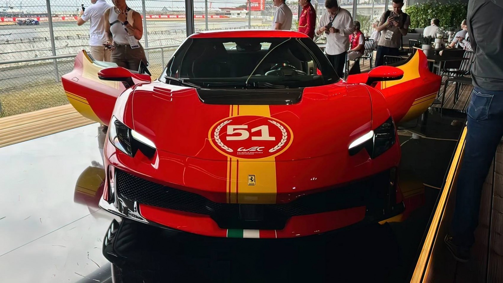 Ferrari 296 Speciale Piloti prezentacja