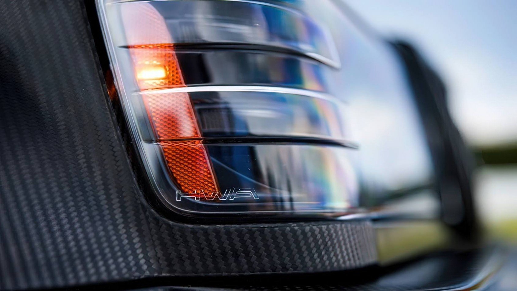 HWA Evo detal świateł