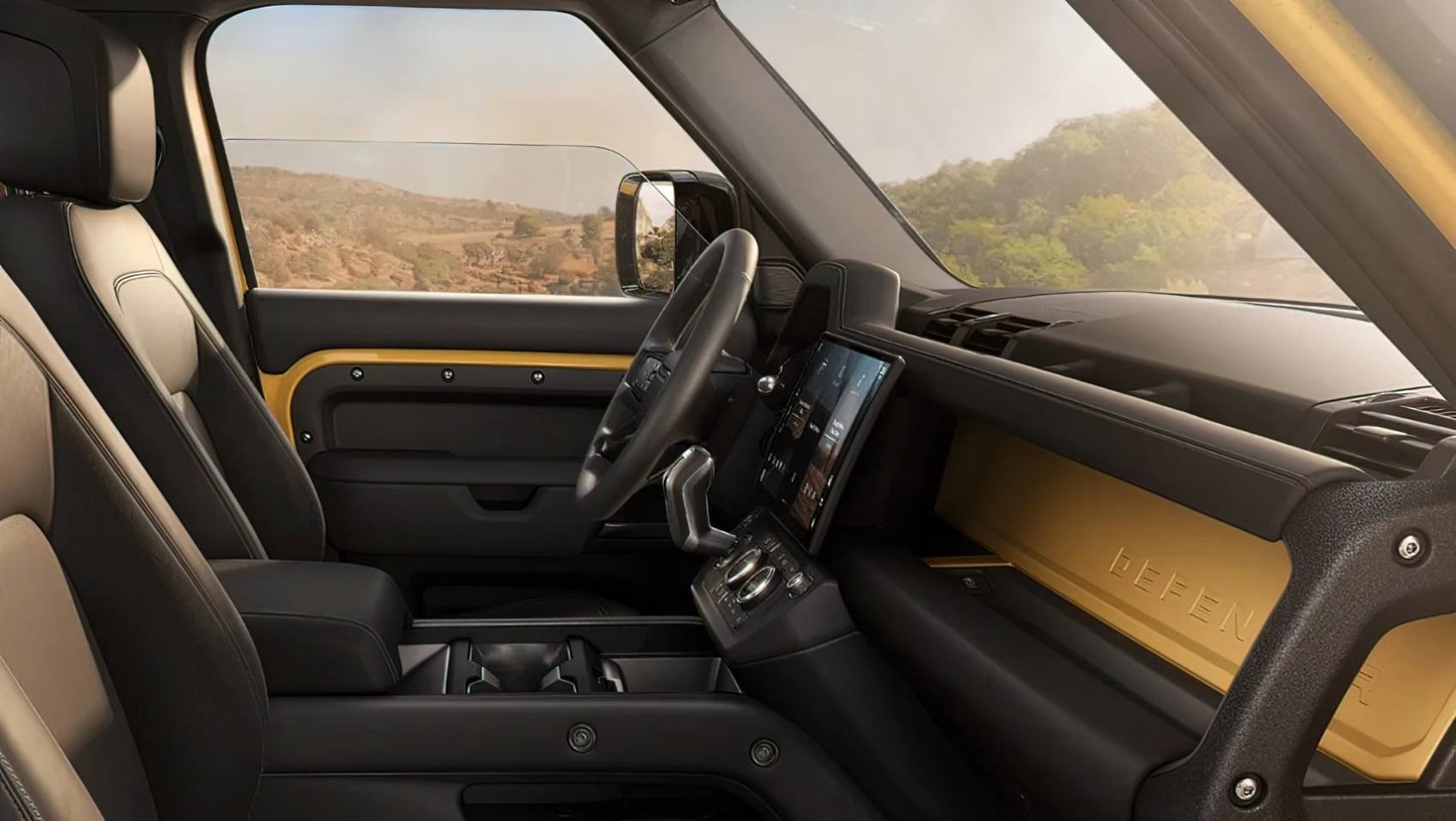 Land Rover Defender Trophy wnętrze