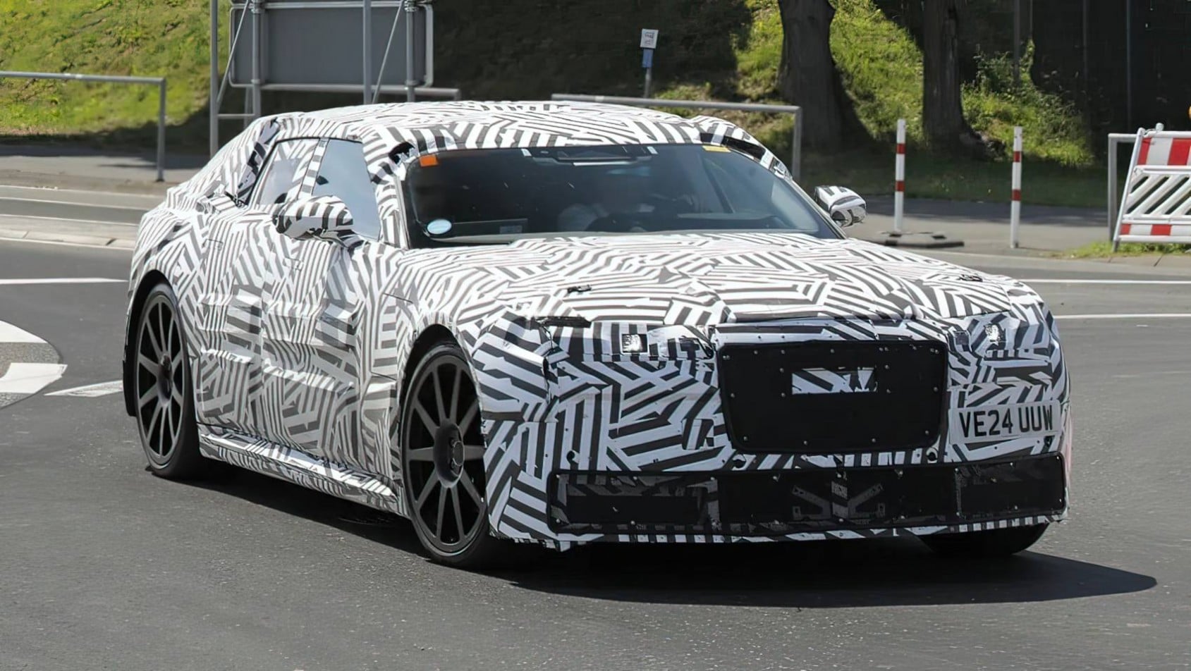 Jaguar Type 00 spysyhot