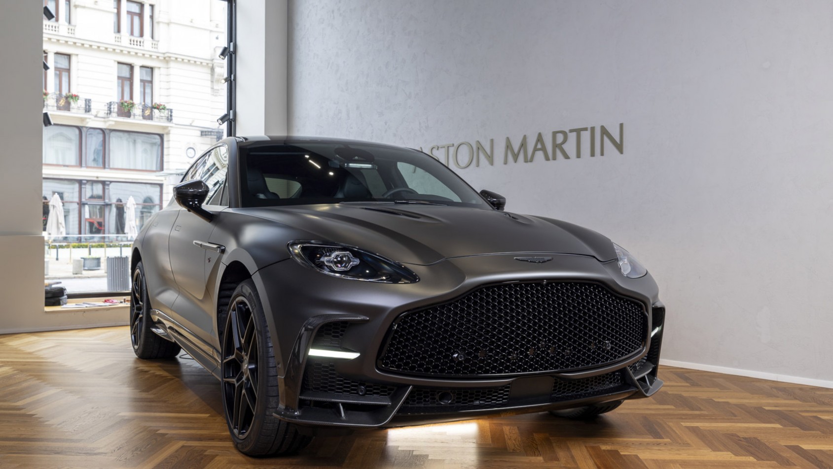 Aston Martin DBX S debiut w Polsce