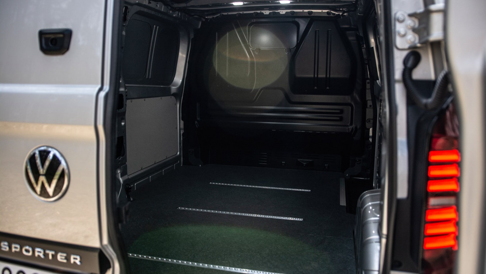 VW Transporter T7 paka