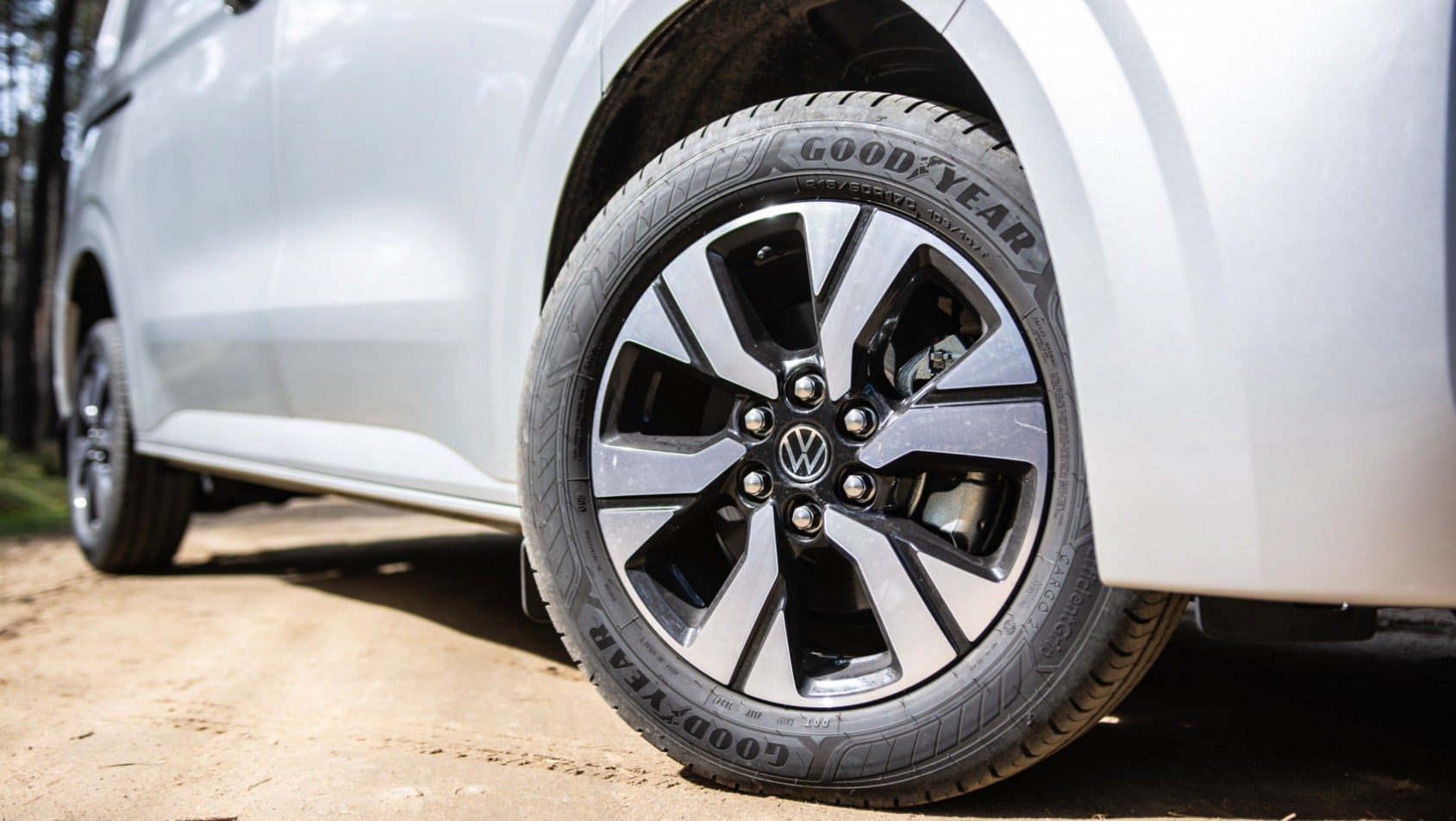 VW Transporter T7 felgi