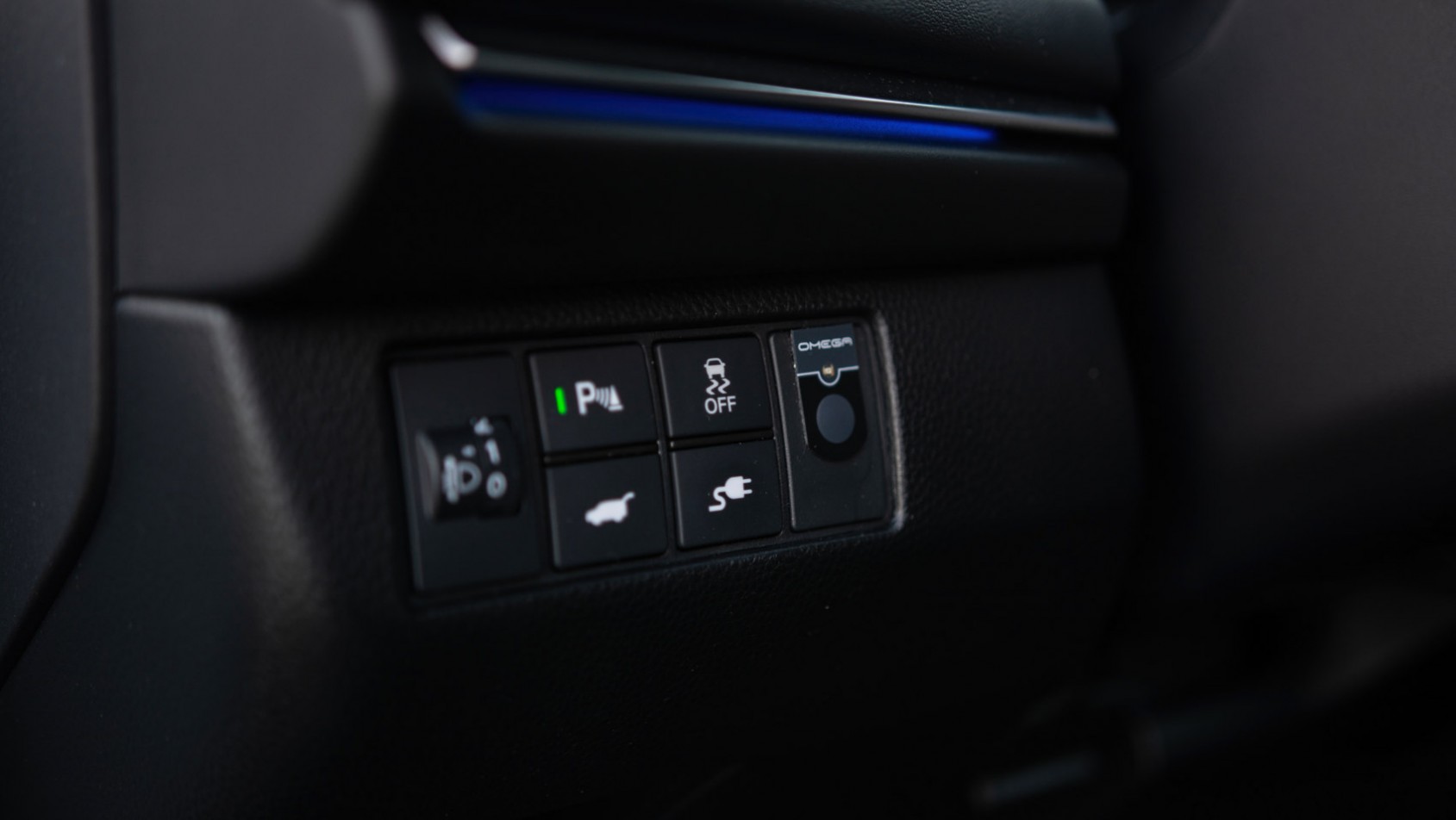 Honda e:Ny1 przyciski kokpitu