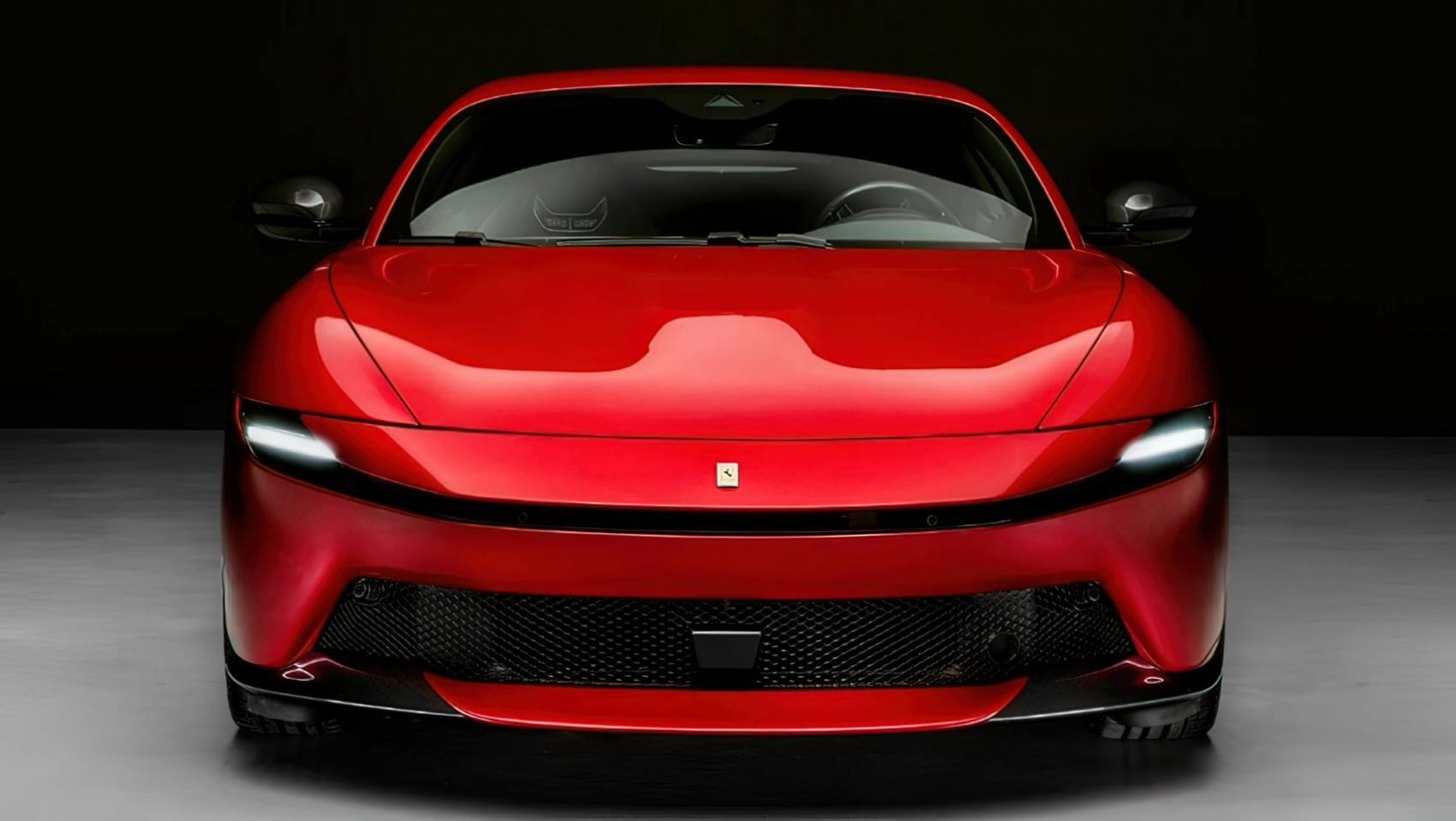 Ferrari Amalfi front