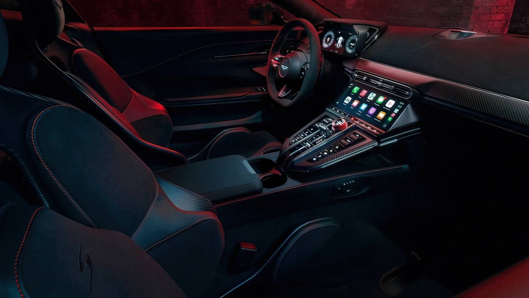 2026 Aston Martin Vantage S wnętrze