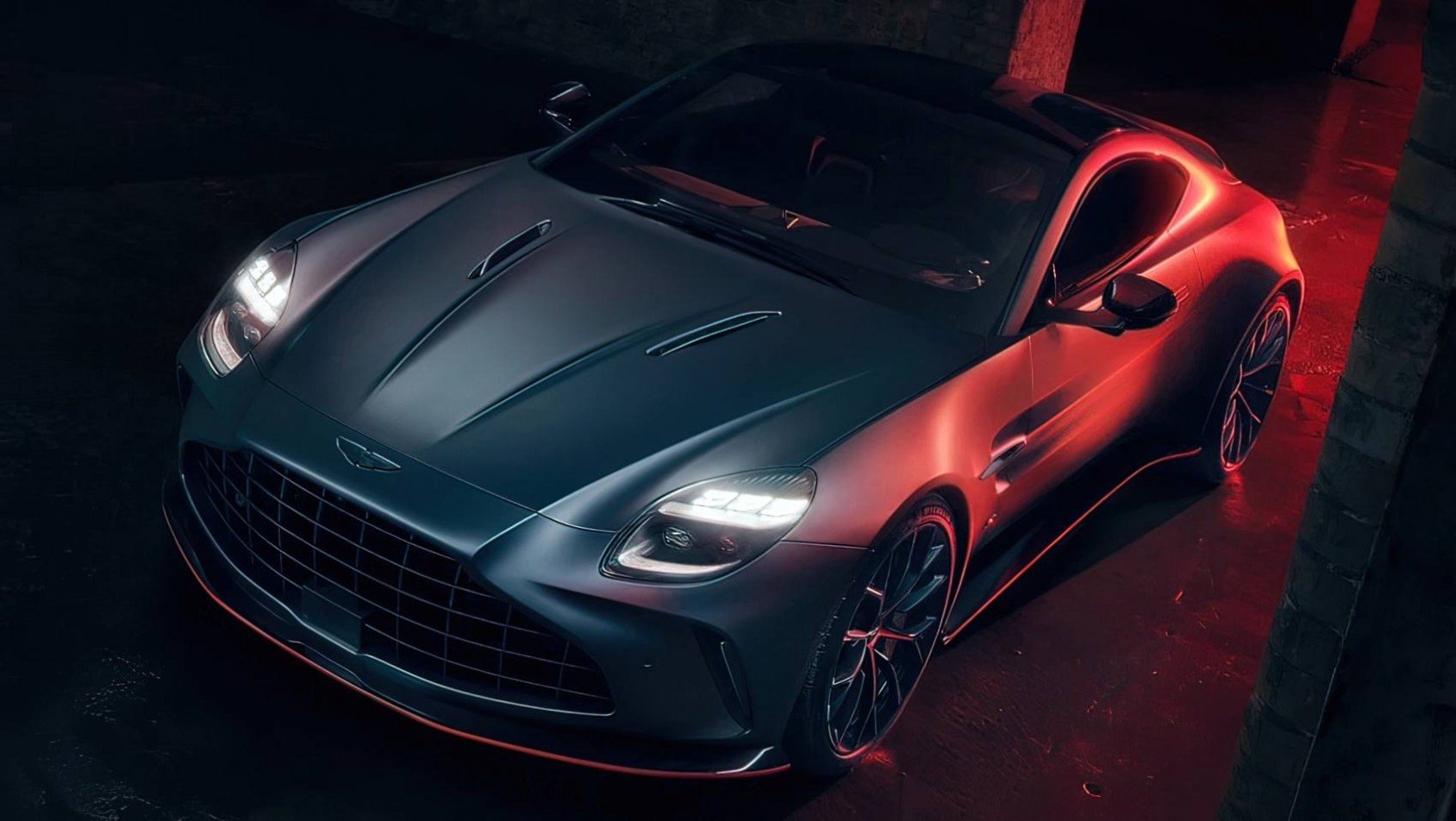 2026 Aston Martin Vantage S sylwetka
