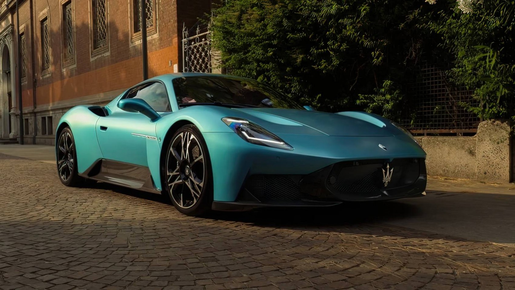 Maserati MCPura zmiany przód