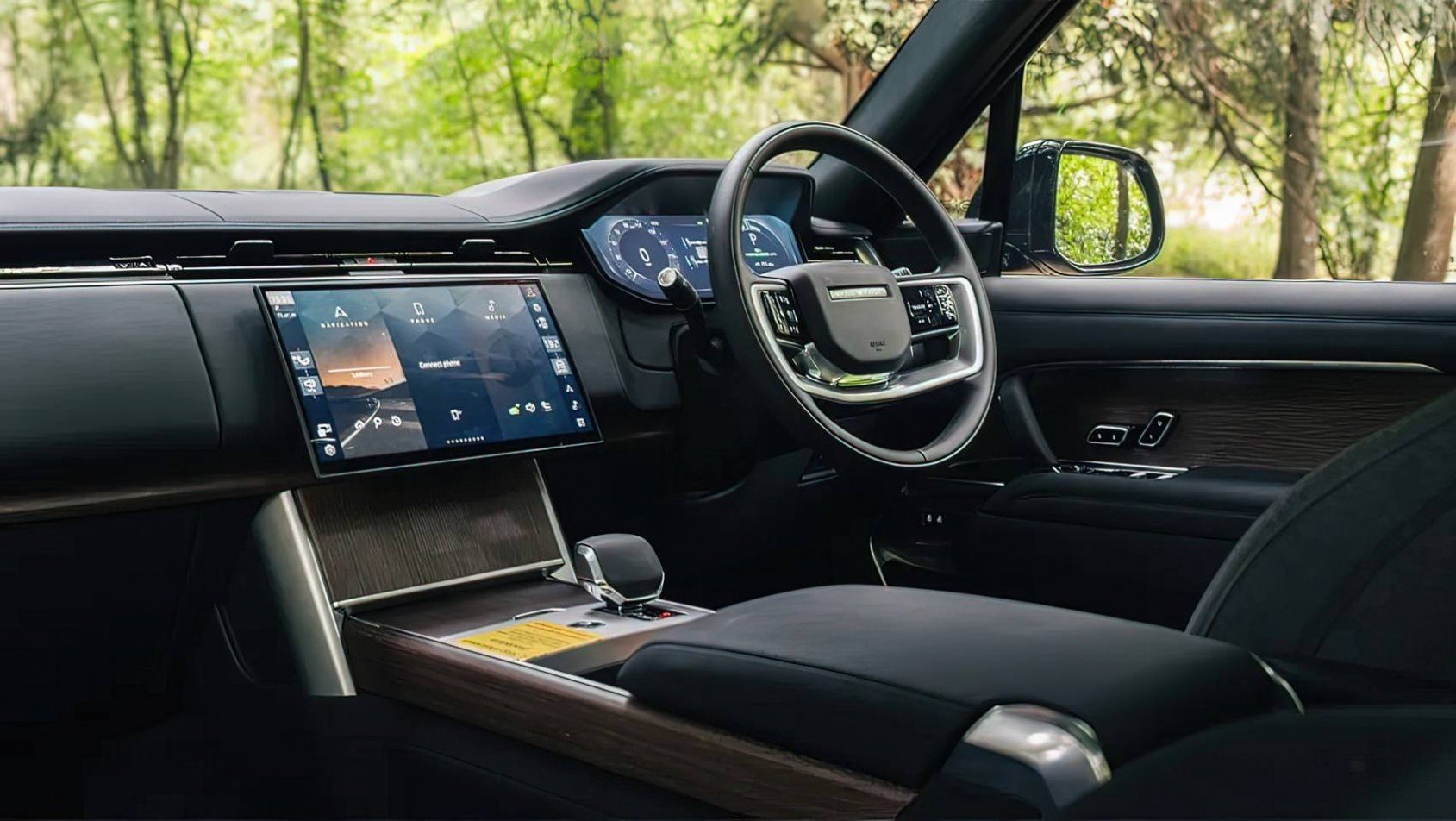 Range Rover Electric kabina