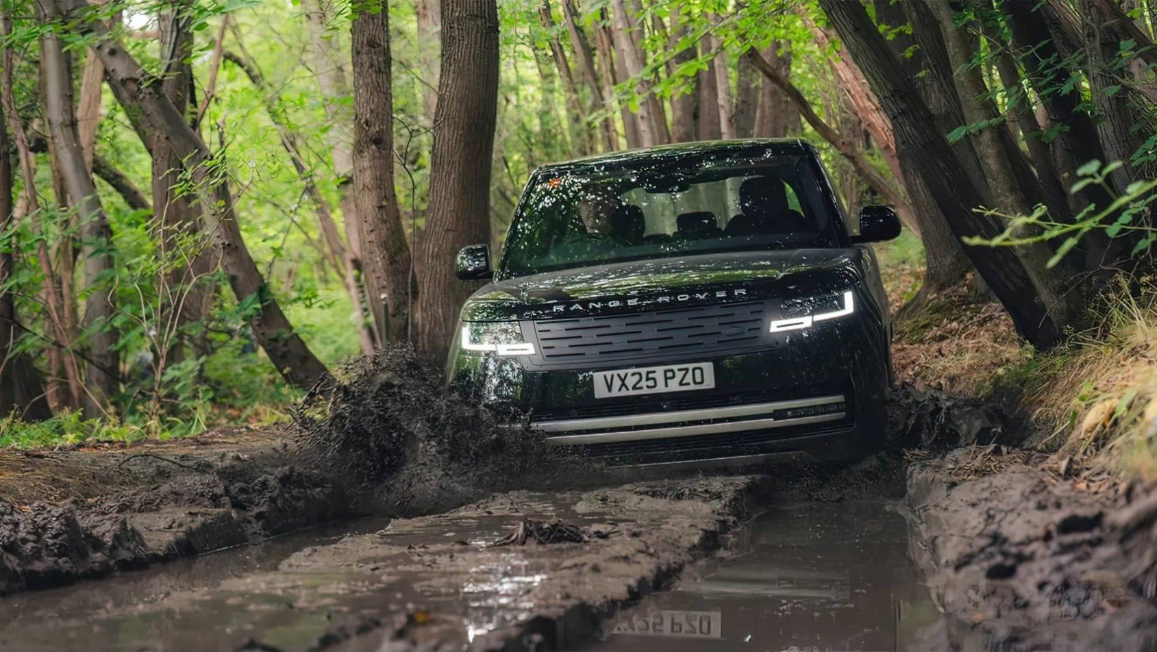 Range Rover Electric test w terenie