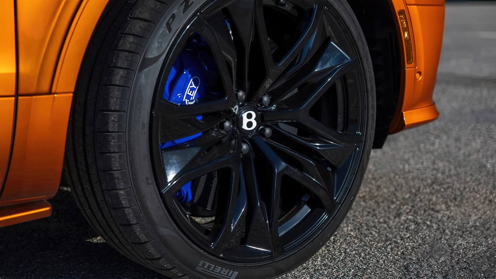 2025 Bentley Bentayga Speed hamulce