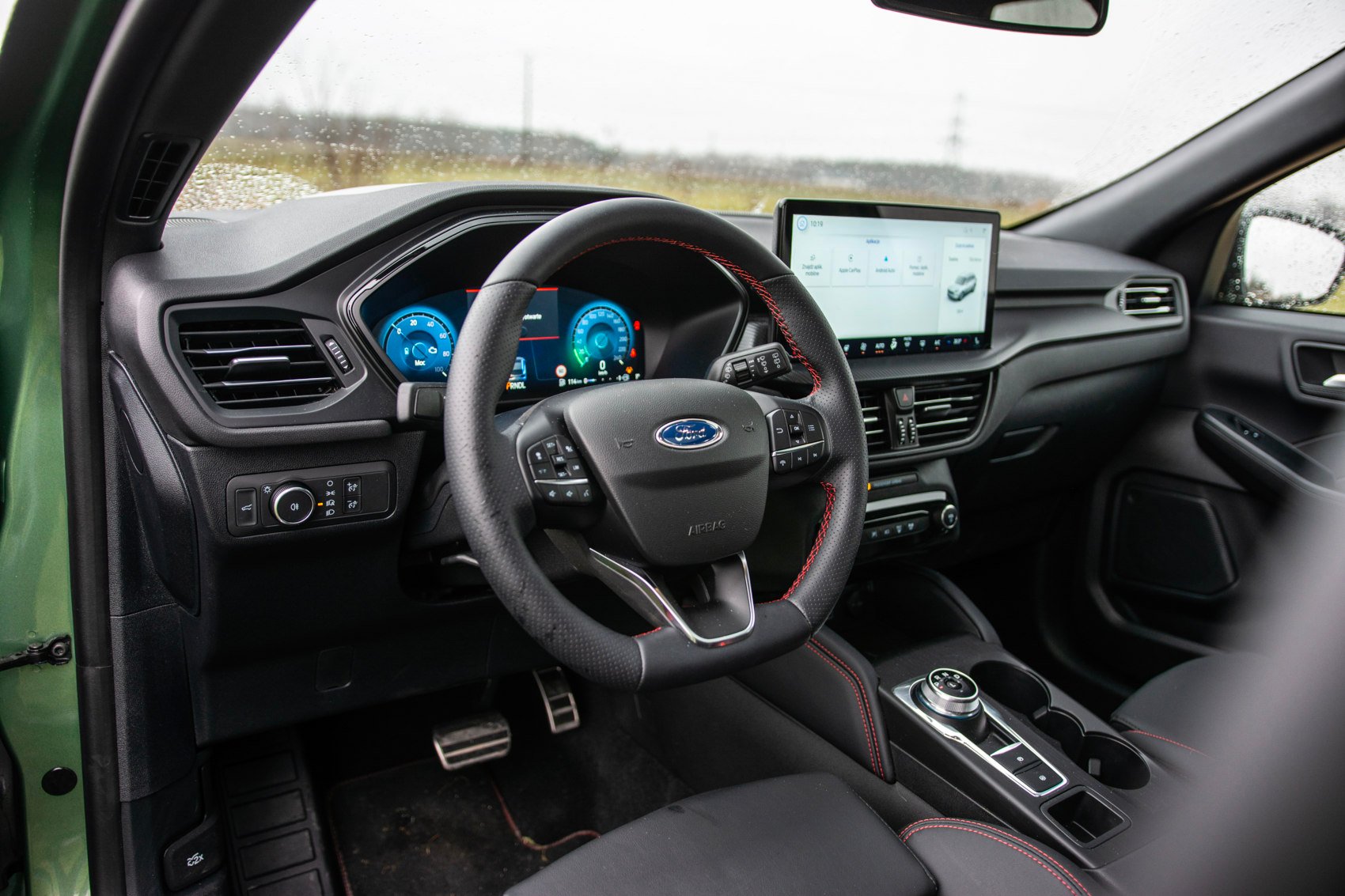 Ford Kuga kokpit