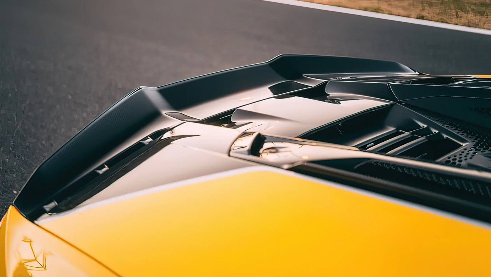 Lamborghini Temerario ducktail