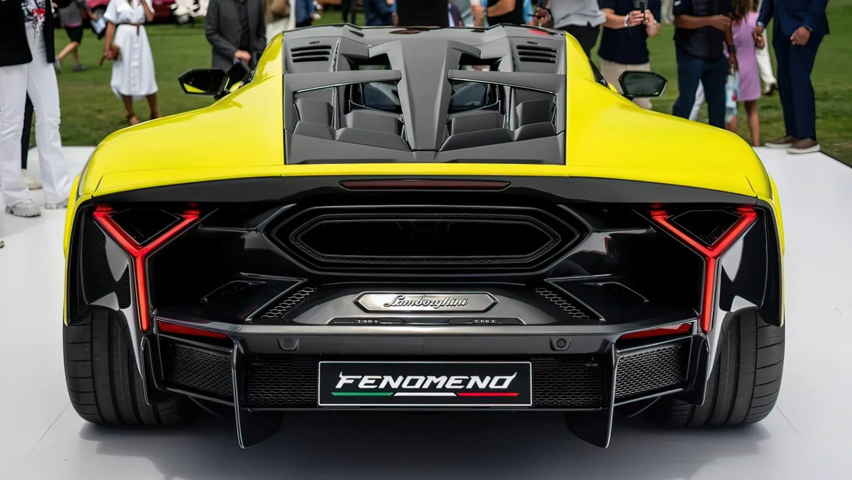 Lamborghini Fenomeno monterey premiera