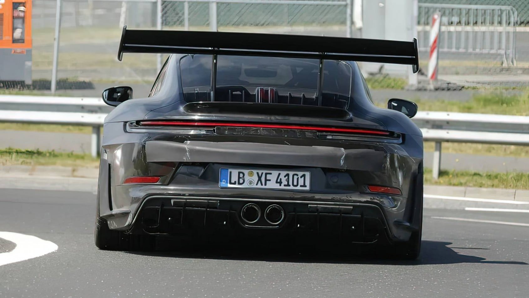 Porsche 911 992.2 GT3 RS przed premierą