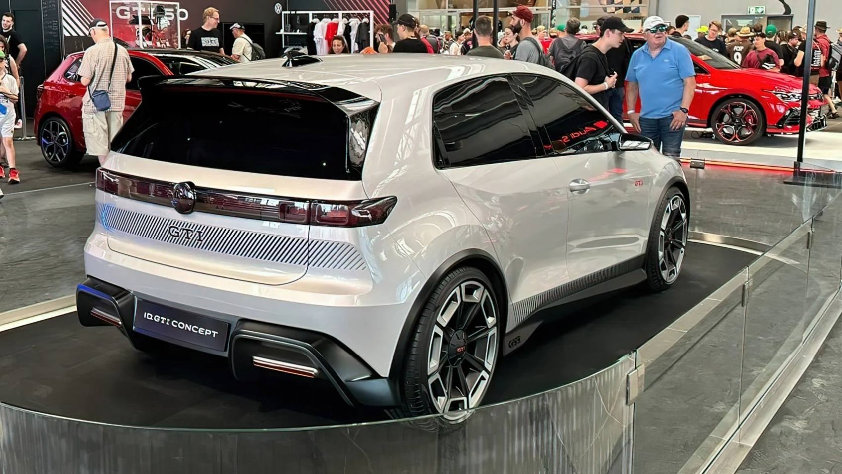 Volkswagen ID.GTI Concept na targach