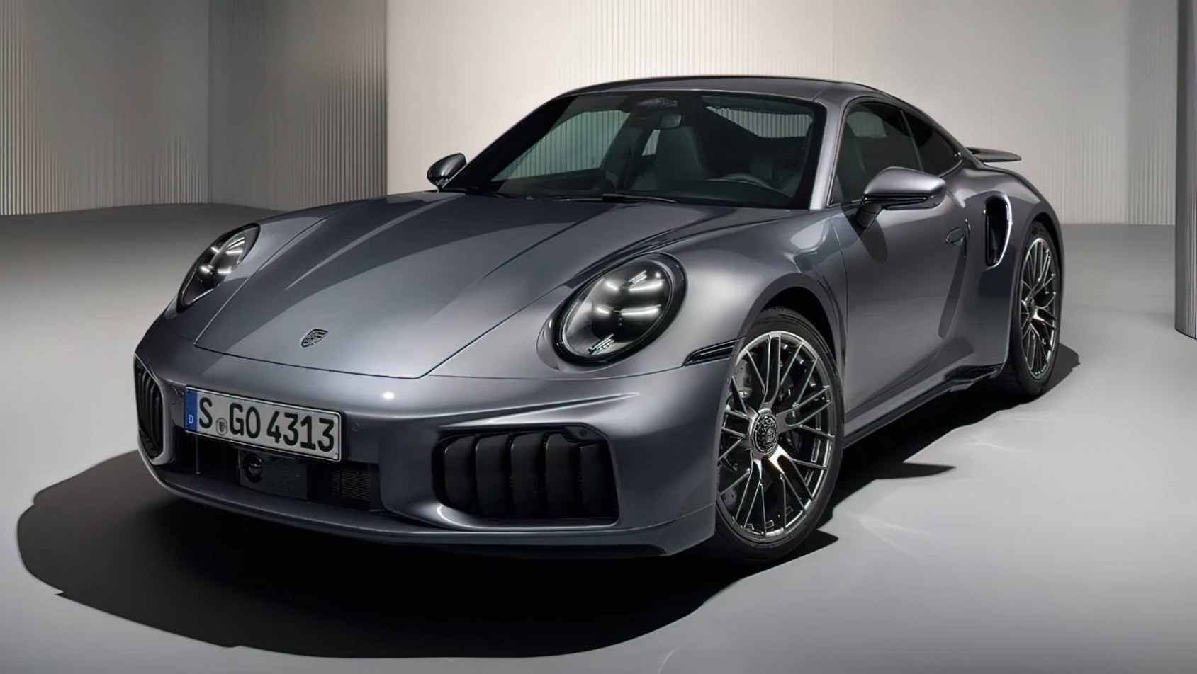 2026 Porsche 911 Turbo S design
