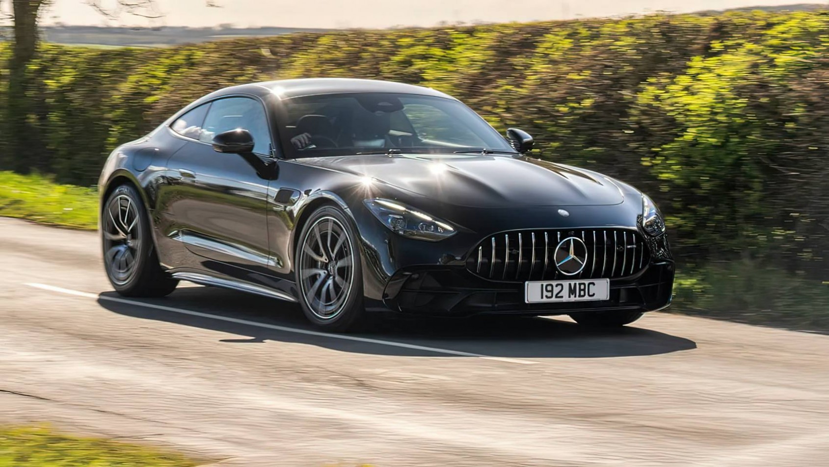 2025 Mercedes-AMG GT 43 design