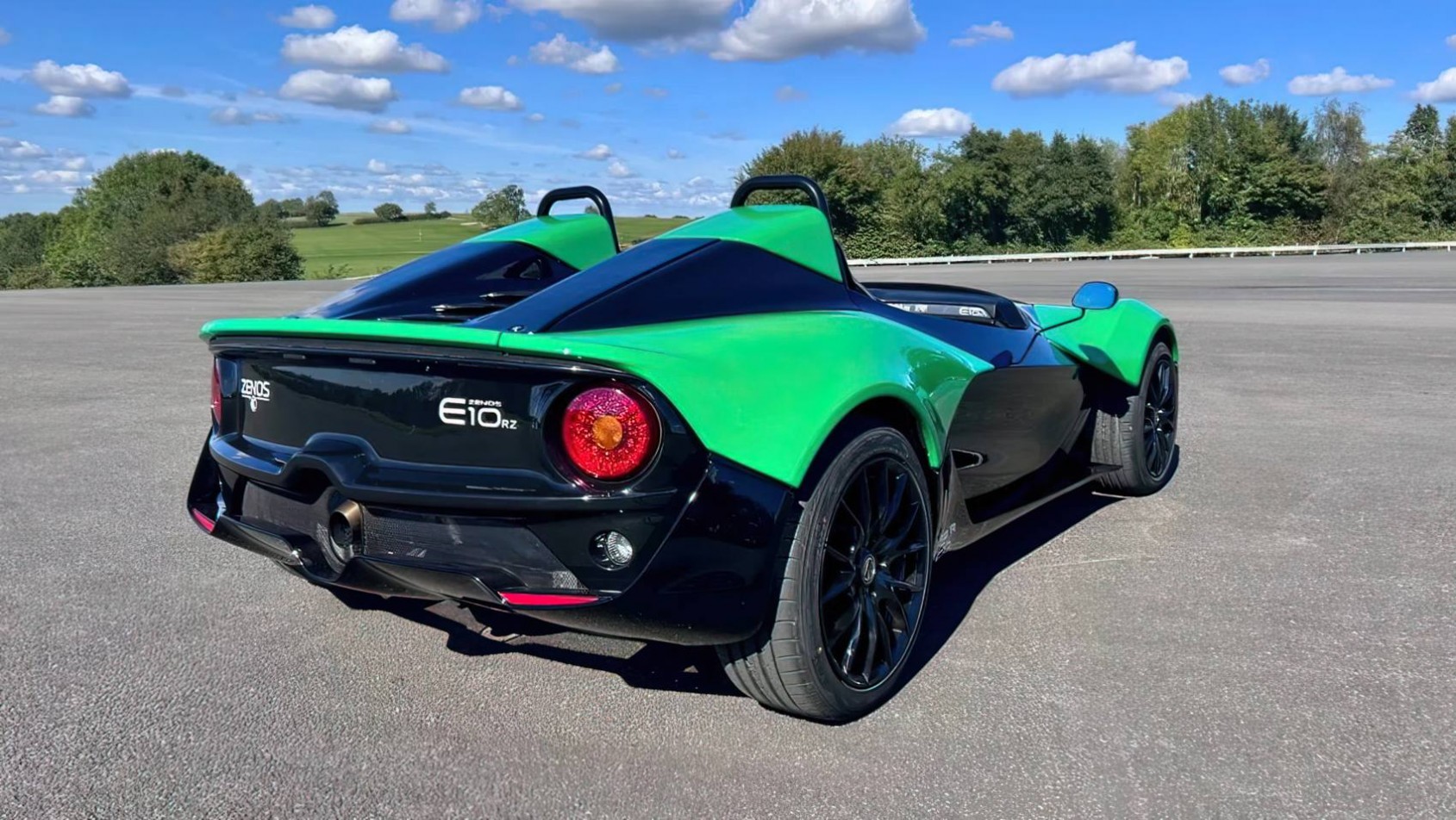 Zenos E10 RZ prototyp