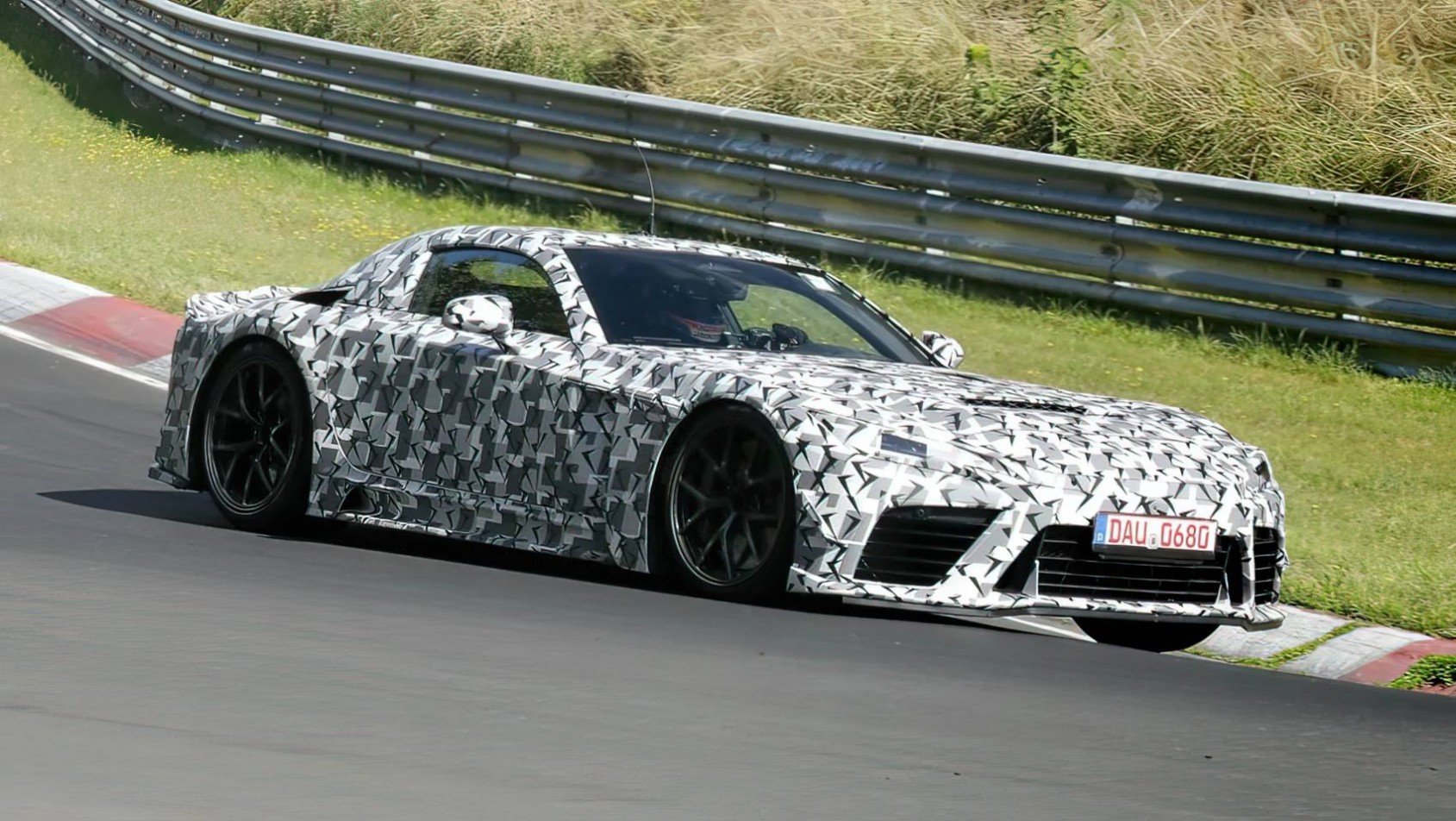 Toyota GT na nurburgringu