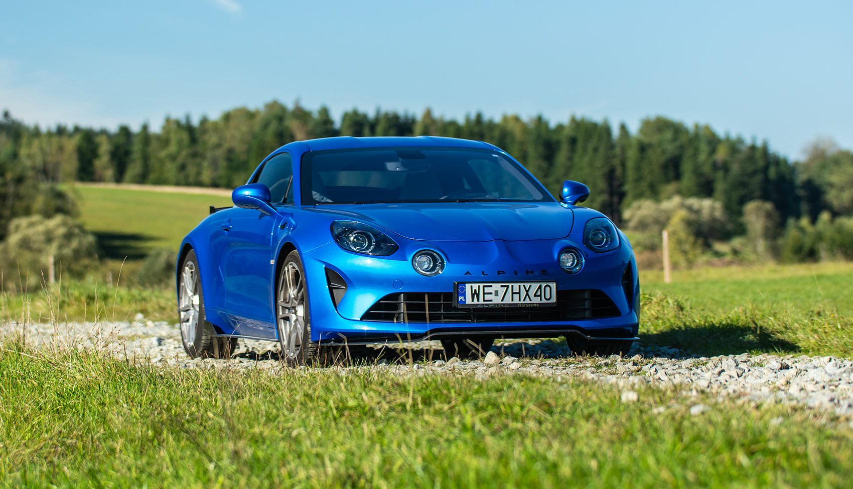 Reflektory i przedni zderzak Alpine A110 GTS – sportowy charakter auta