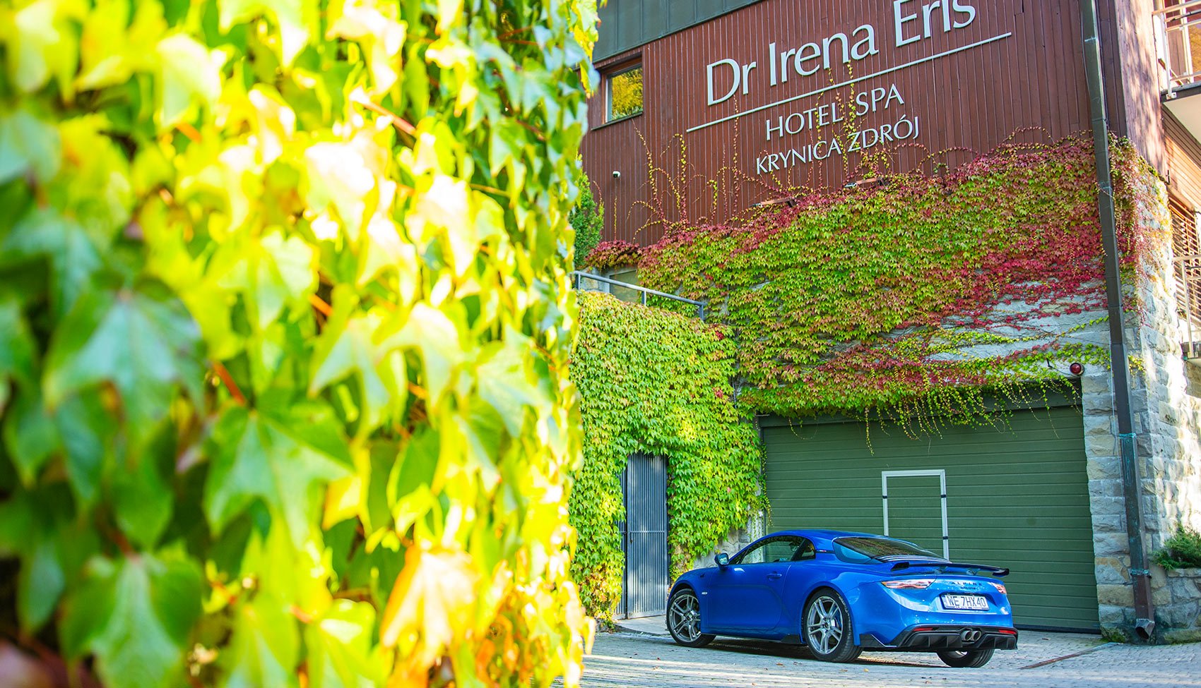 Zabiegi i relaks w Hotelu SPA Dr Irena Eris po dniu spędzonym za kierownicą Alpine A110 GTS