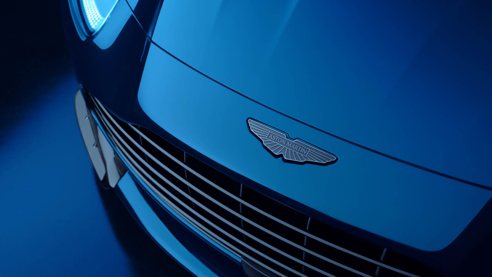 Aston Martin DB12 S logo
