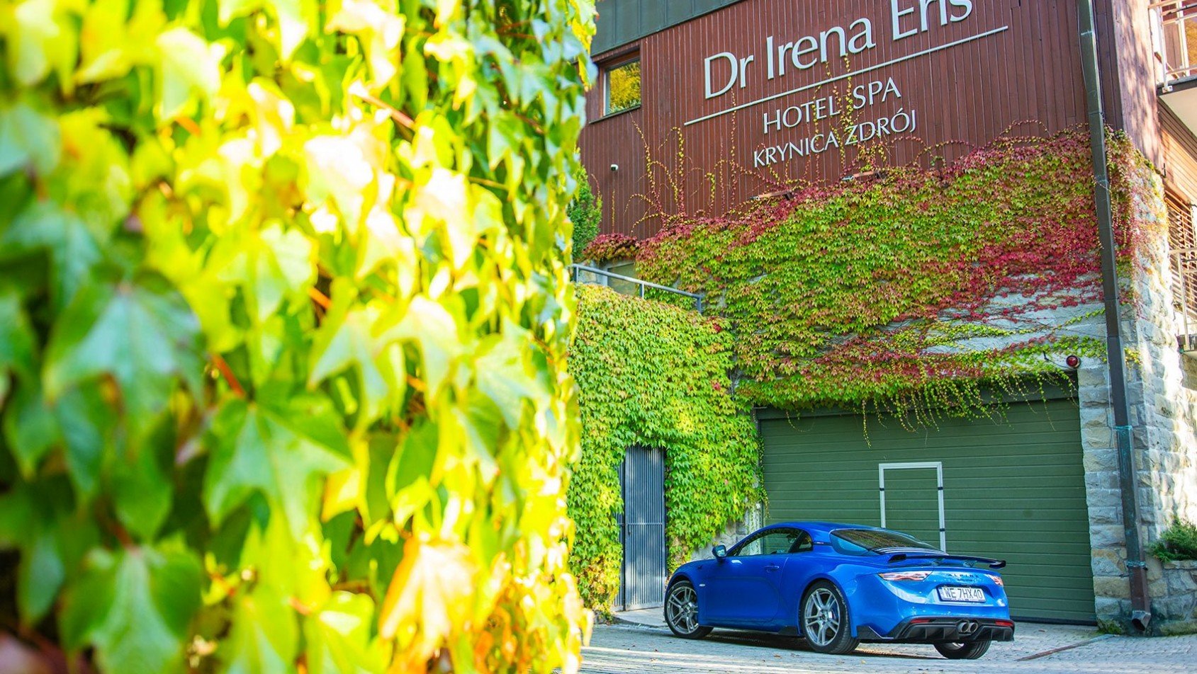 Czas na relaks w hotelowym SPA Zabiegi i relaks w Hotelu SPA Dr Irena Eris po dniu spędzonym za kierownicą Alpine A110 GTS