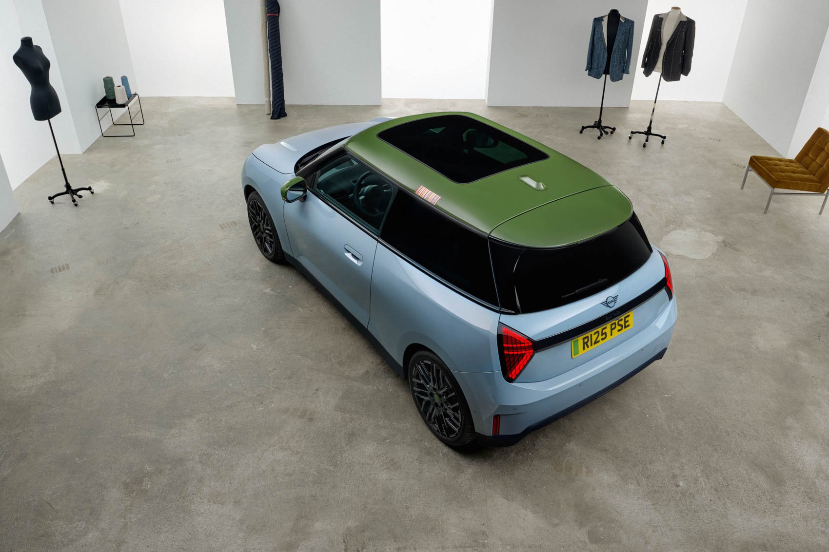 Mini Cooper MINI Paul Smith Edition hatchback