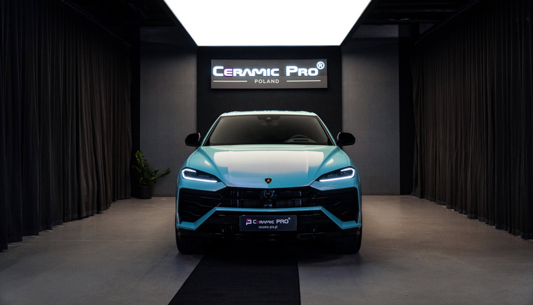 Studio Ceramic Pro Poland – profesjonalna ochrona lakieru Samochód zabezpieczony powłokami Ceramic Pro w studiu detailingowym