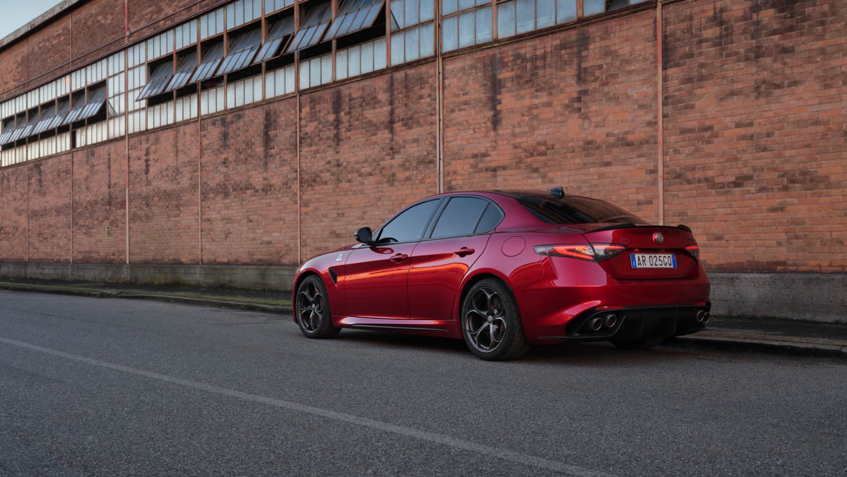 Alfa Romeo Giulia Quadrifoglio Collezione design