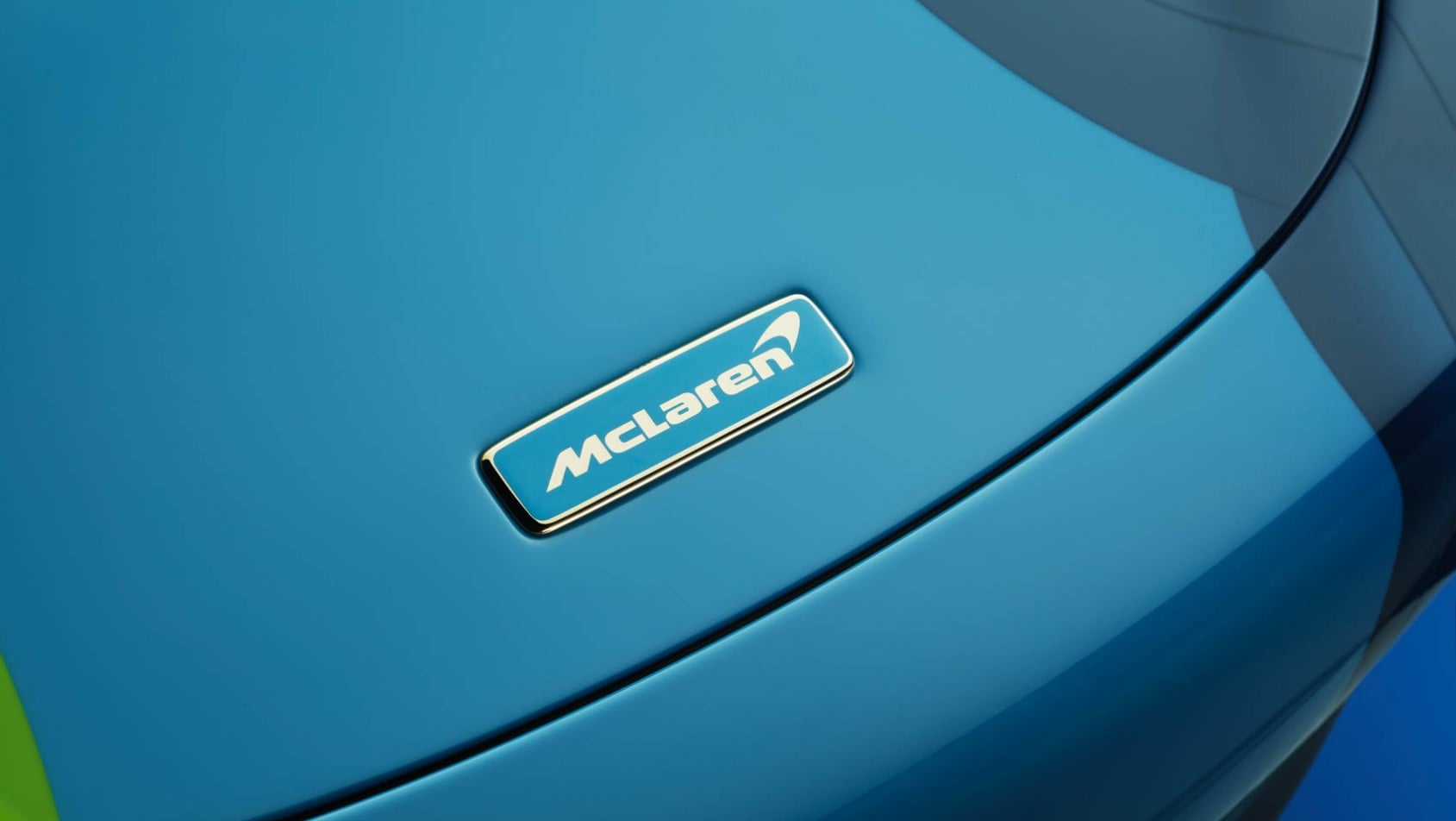 McLaren 750S Chromology logo