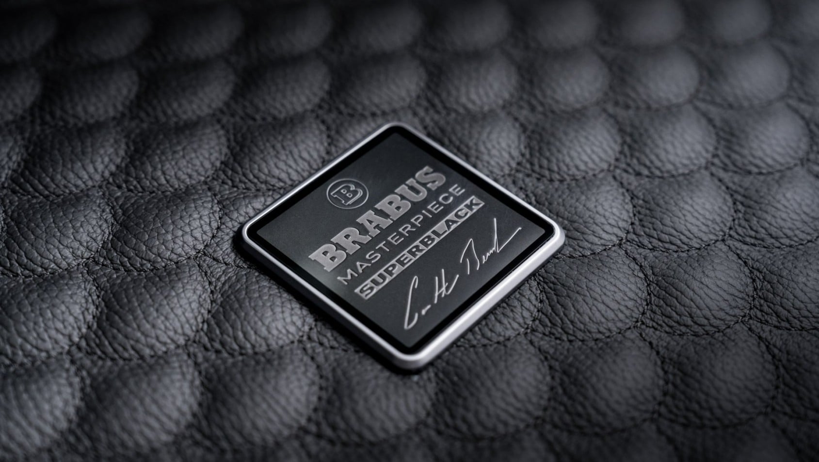 Brabus 900 superblack plakietka