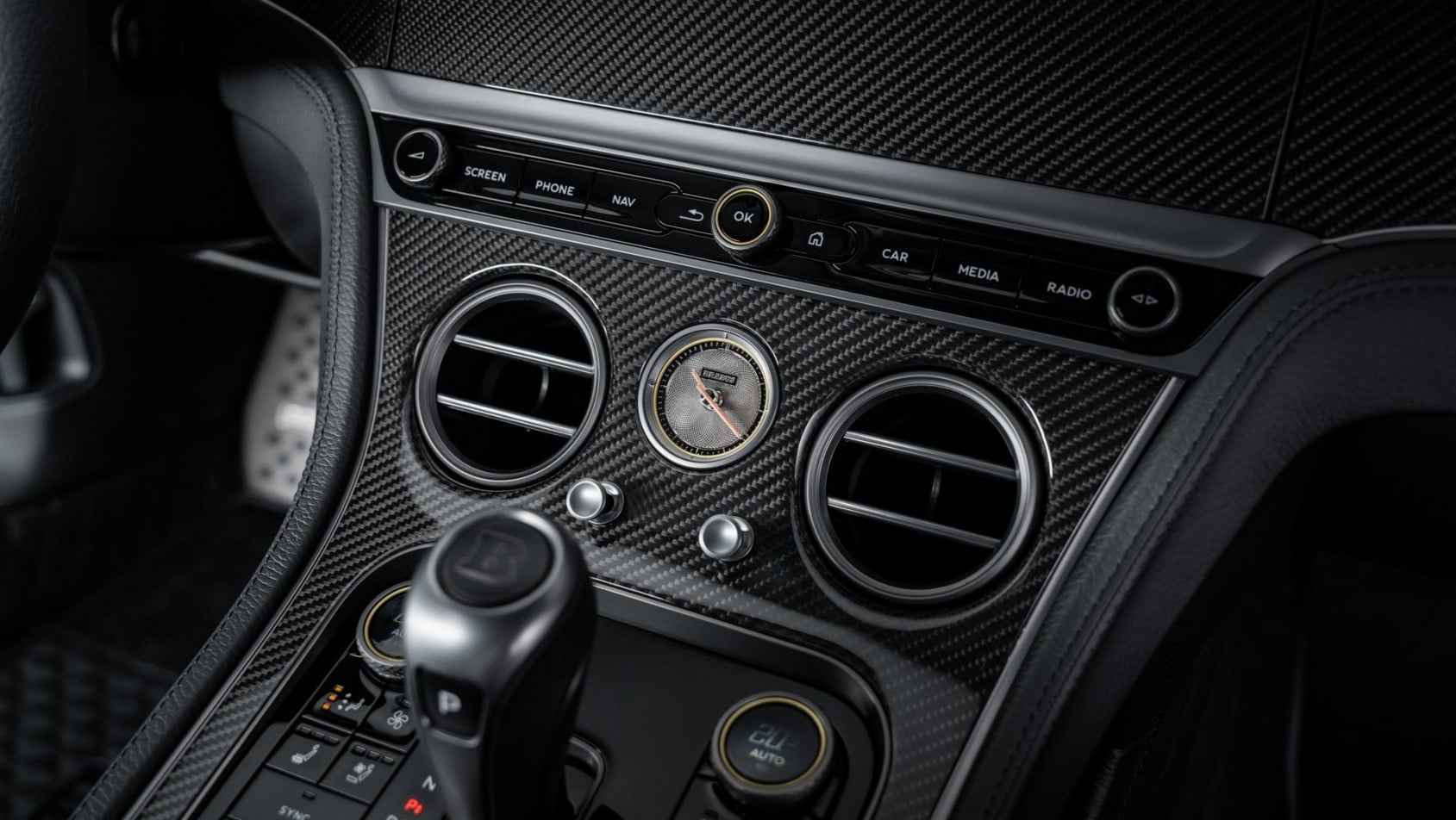 Brabus 900 superblack detal wnętrza