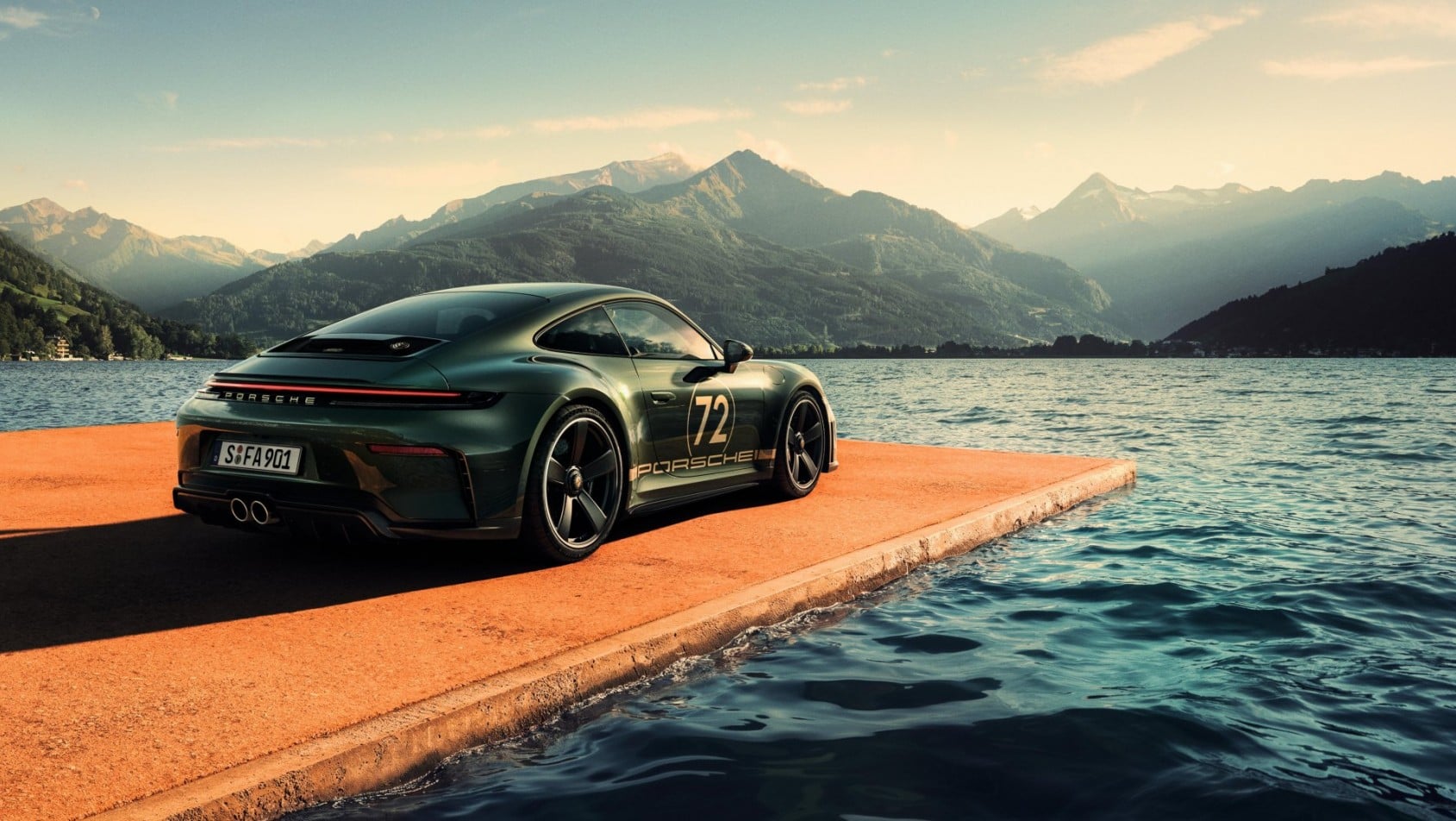 Porsche 911 GT3 Touring 90 F.A.