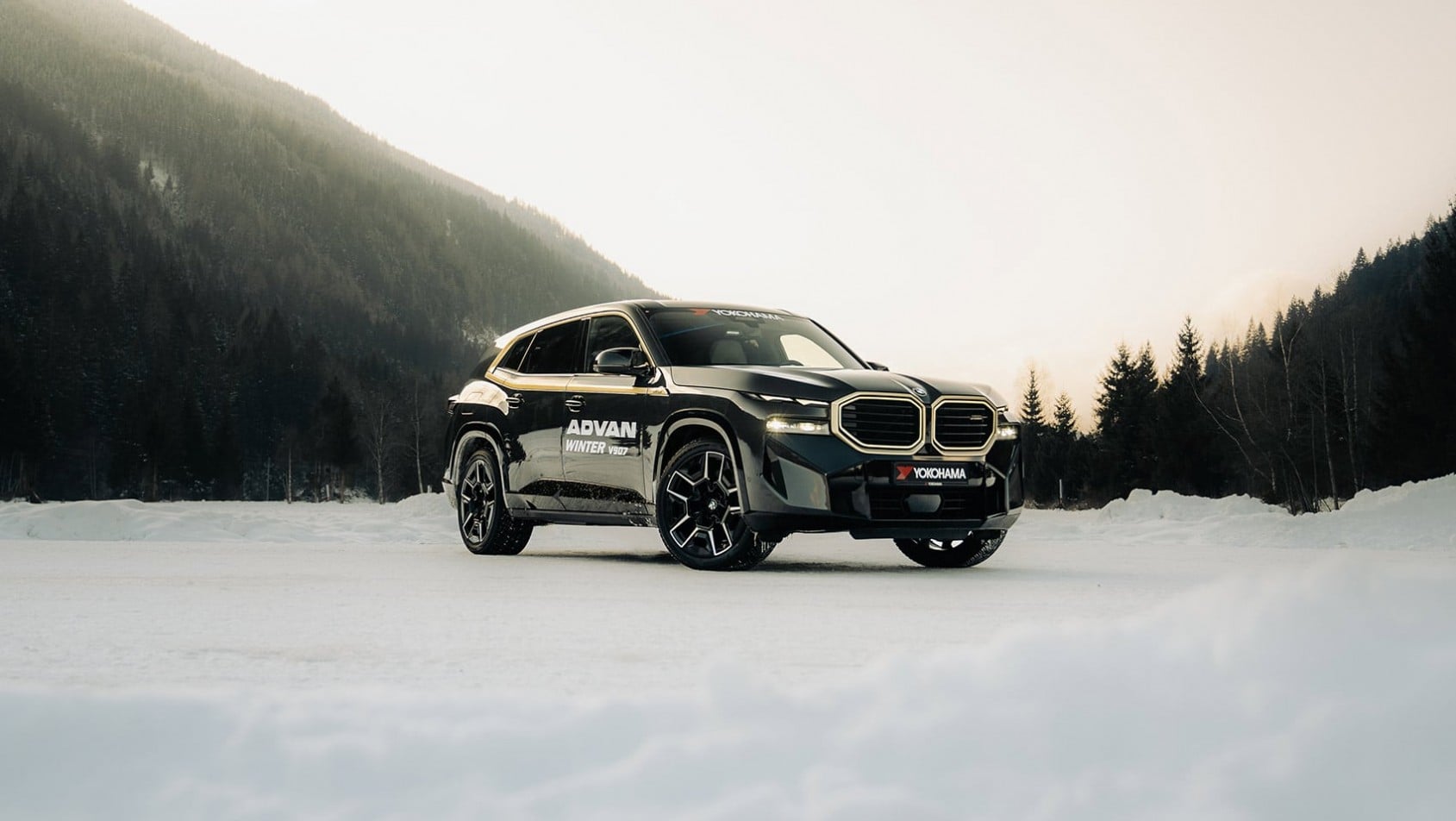 Zimowy test opon Yokohama Advan Winter V907 na alpejskiej trasie