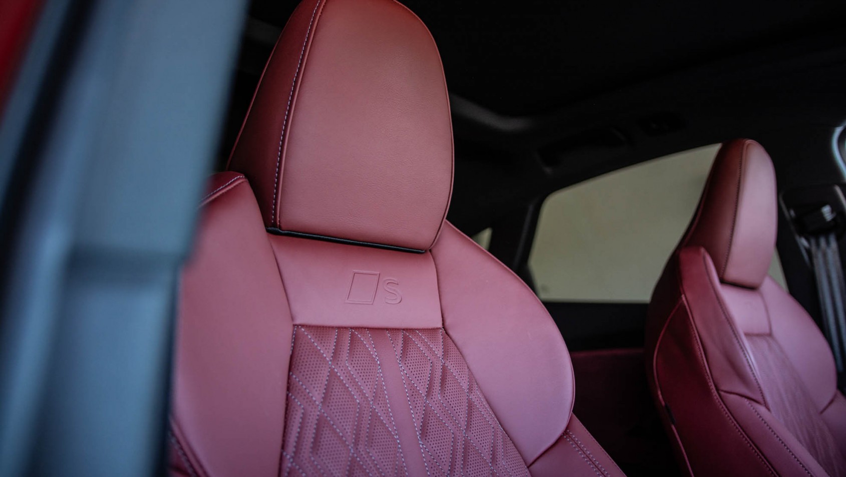 Audi SQ5 Sportback fotele