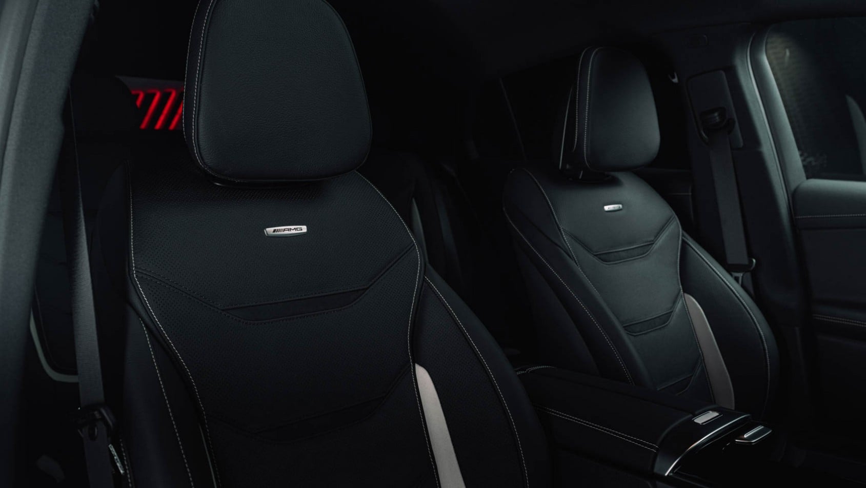 2026 Mercedes-AMG GLC 53 fotele